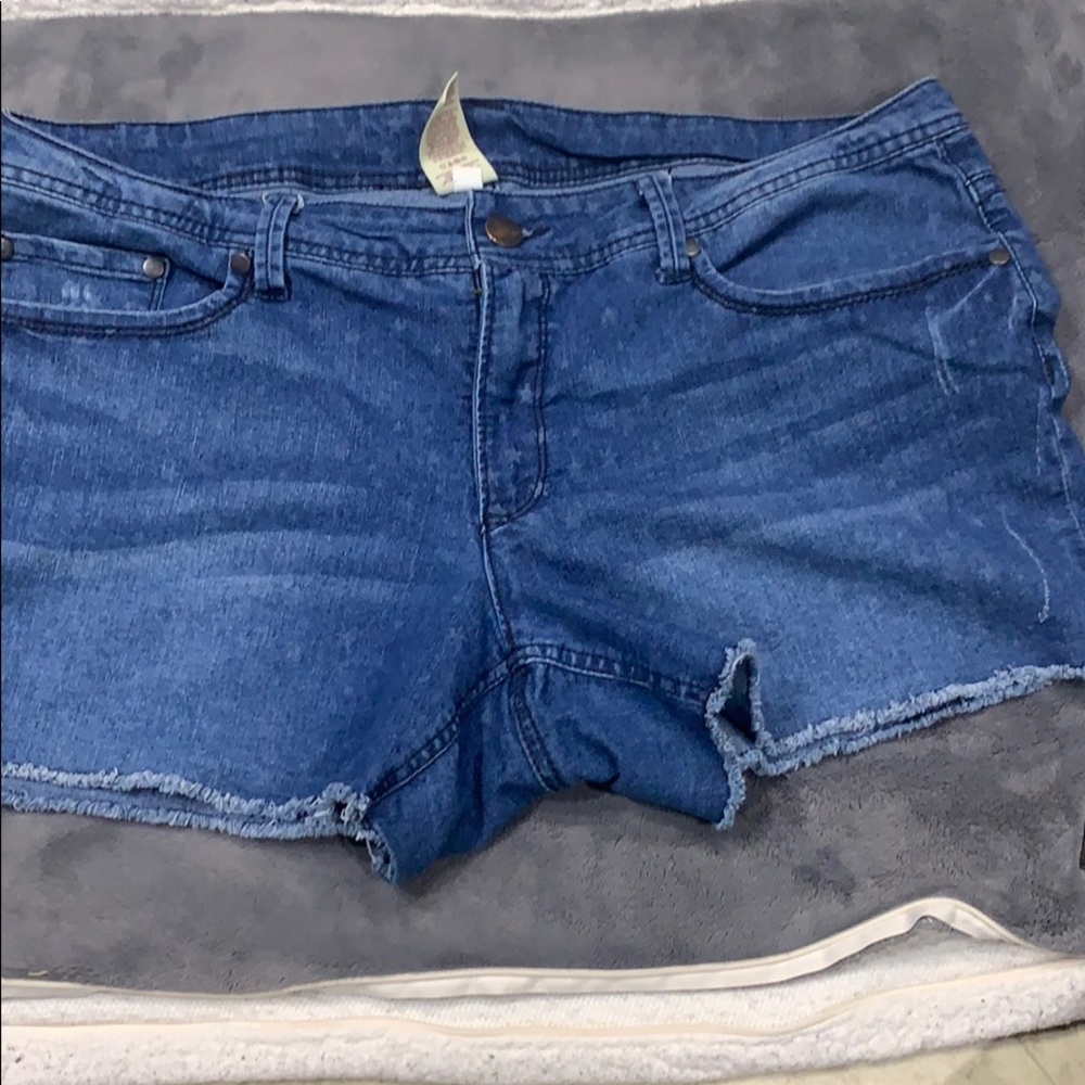 jean shorts with faded stars from kohl’s